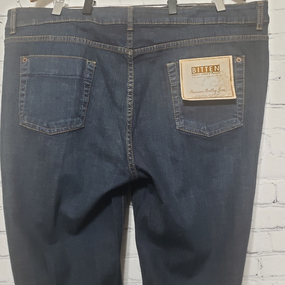 Bitten SJP  NWT Women's Sz 20R Bootleg Jean - Picture 6 of 13
